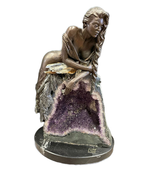 Ebano Amethyst Bronze Statue