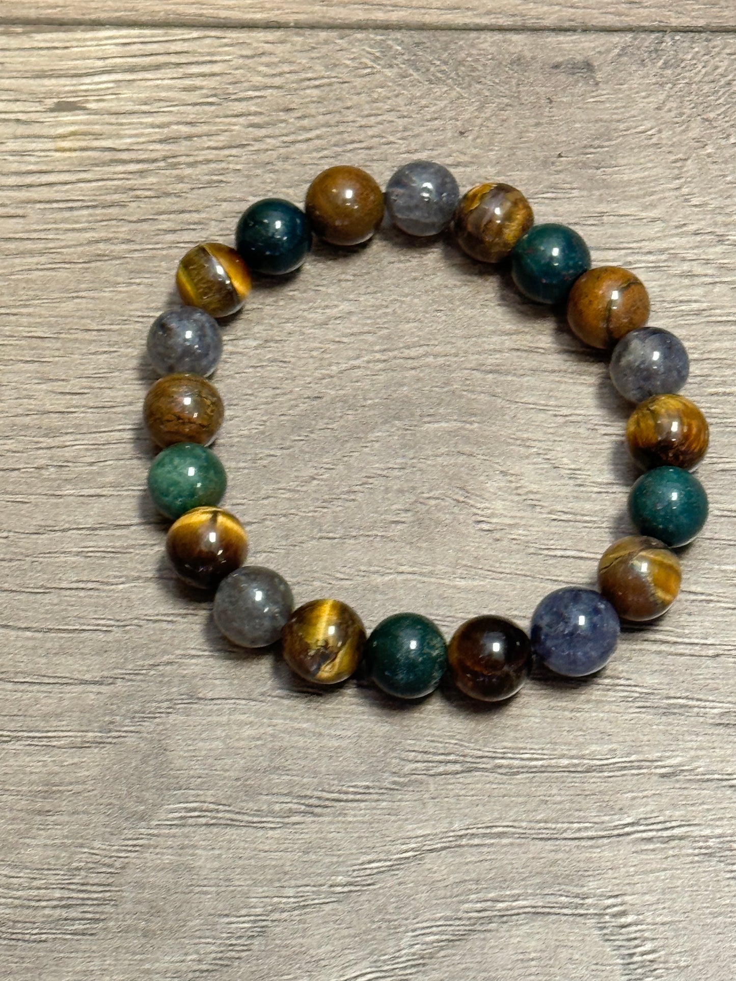 Bloodstone w/ Iolite & Tigers Eye