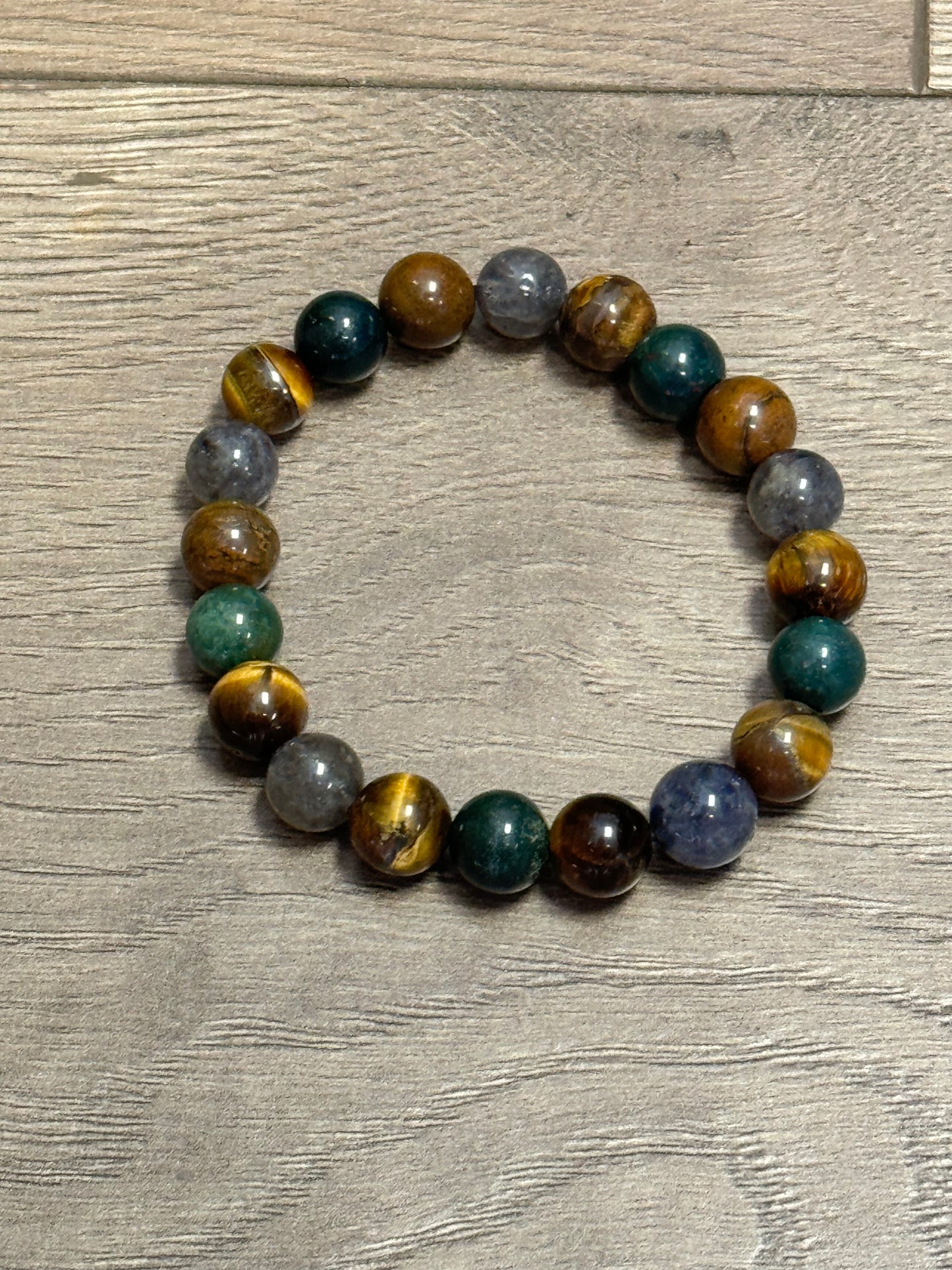 Bloodstone w/ Iolite & Tigers Eye