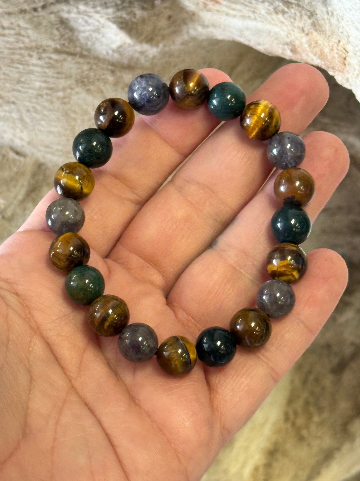 Bloodstone w/ Iolite & Tigers Eye